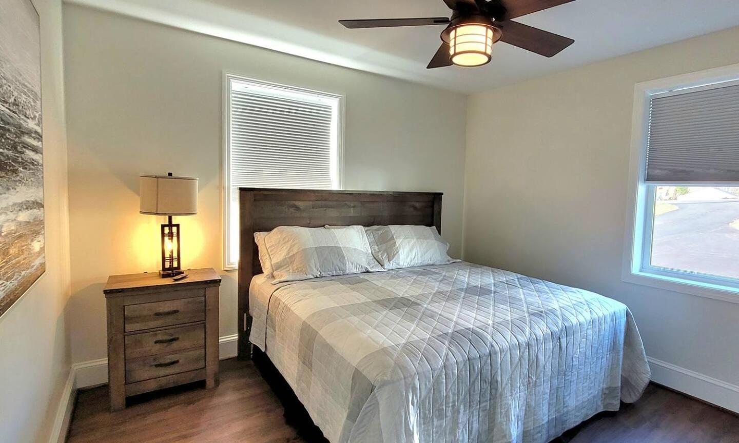 The Traveler On Main - Suite 1 Tazewell Экстерьер фото