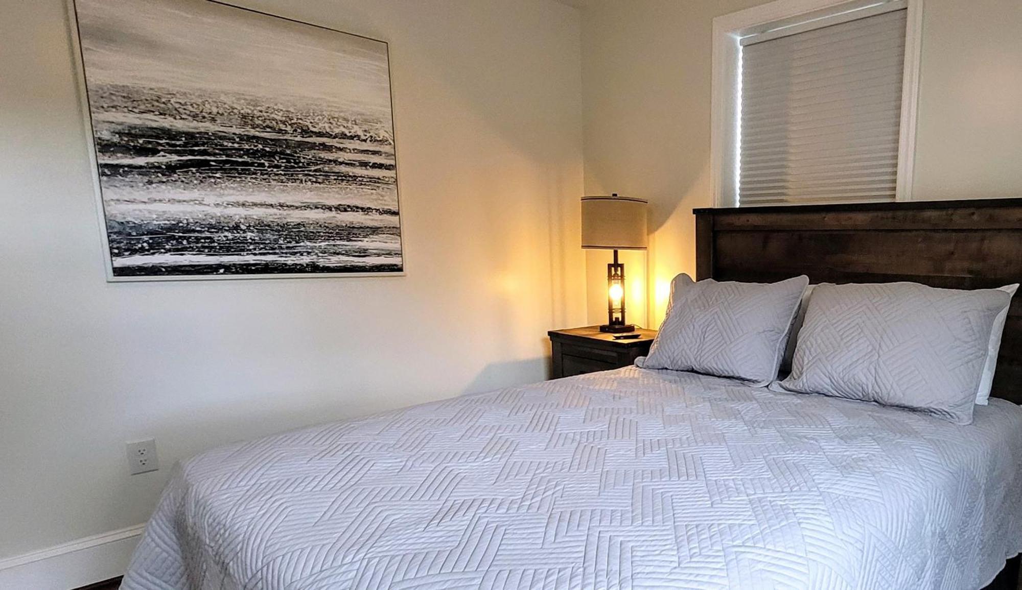 The Traveler On Main - Suite 1 Tazewell Экстерьер фото