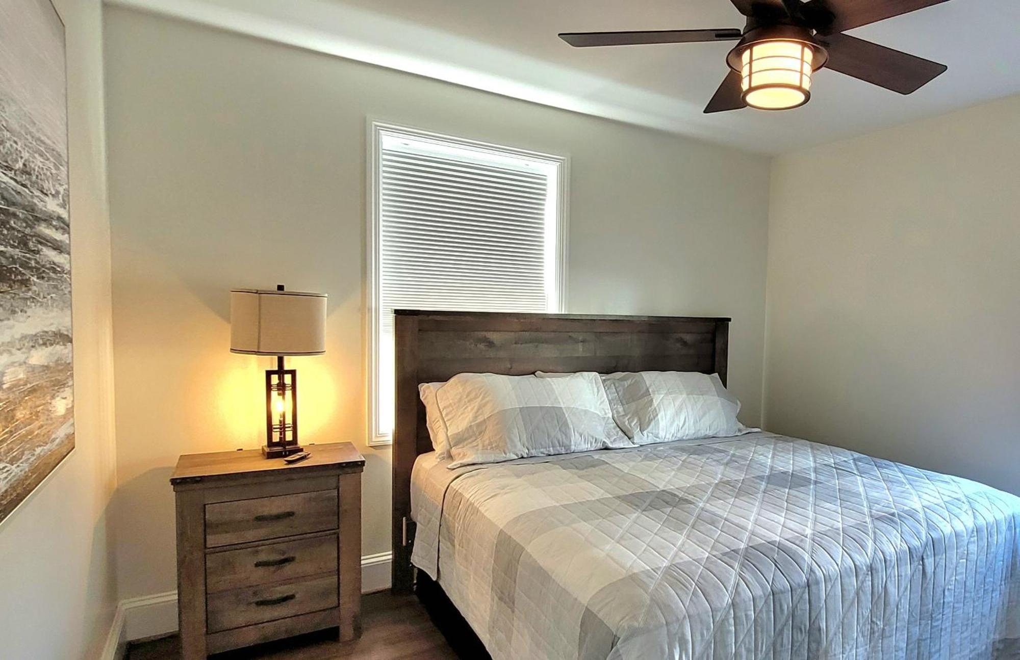 The Traveler On Main - Suite 1 Tazewell Экстерьер фото